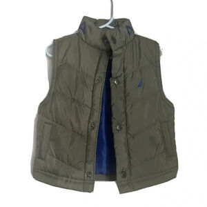 Kids‎ Nautica Puffer Vest in Forest Green with a blue interior. Size 24 months